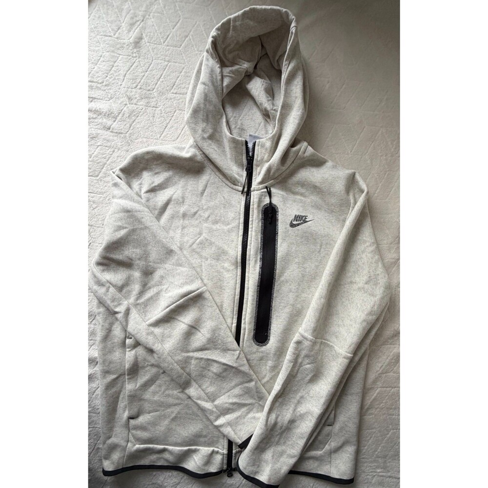 Nike Tech Fleece Hoodie Mens M Gray Full Zip Black Chest Pocket Jacket